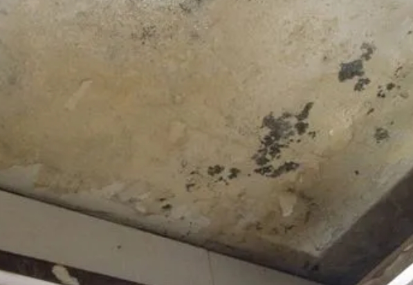 翠峦阳台漏水维修公司分享下翠峦卫生间渗水维修需要注意哪些问题。